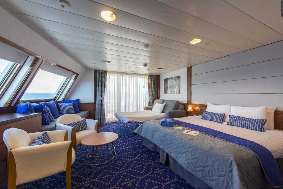 Odoo - образец 1 за три графи