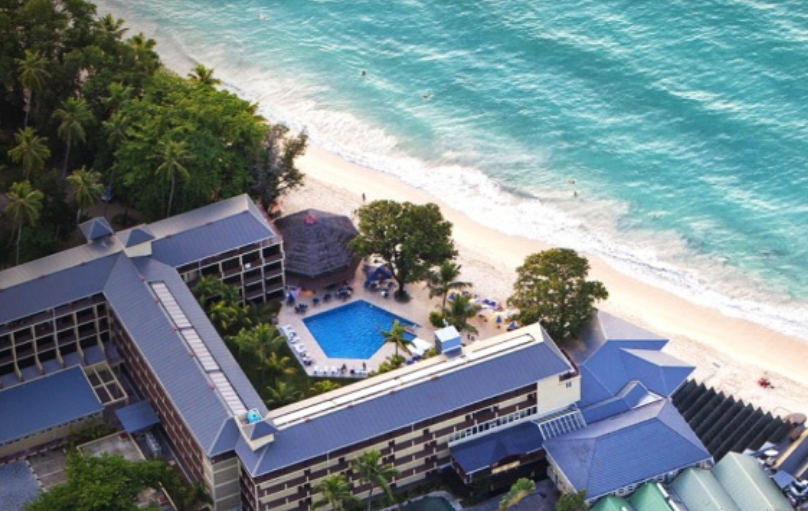 Сейшели през октомври - Coral Strand, 7HB